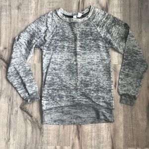 Women’s crew neck thin sweatshirt